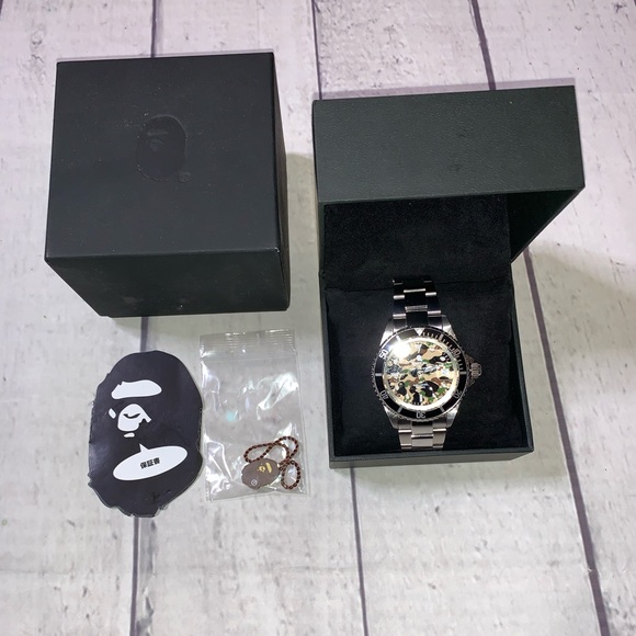 A Bathing Ape 1st Camo Type 1 Bapex - Picture 2 of 3